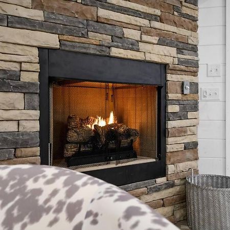 Diamond Cabin W/ Jet Shower & Secluded Back Deck! Broken Bow Eksteriør bilde