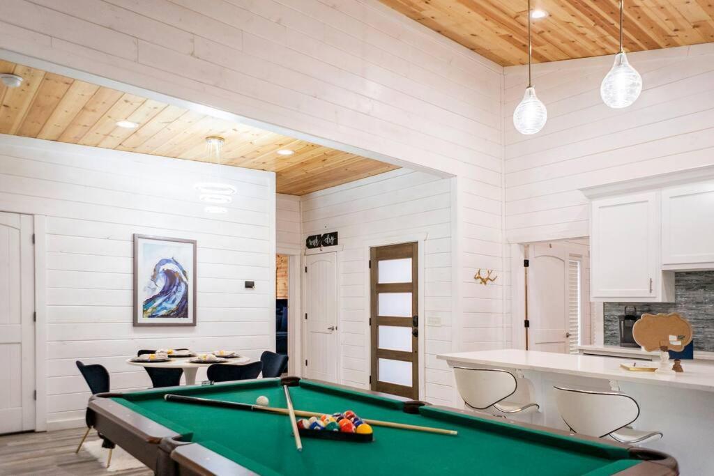 Diamond Cabin W/ Jet Shower & Secluded Back Deck! Broken Bow Eksteriør bilde
