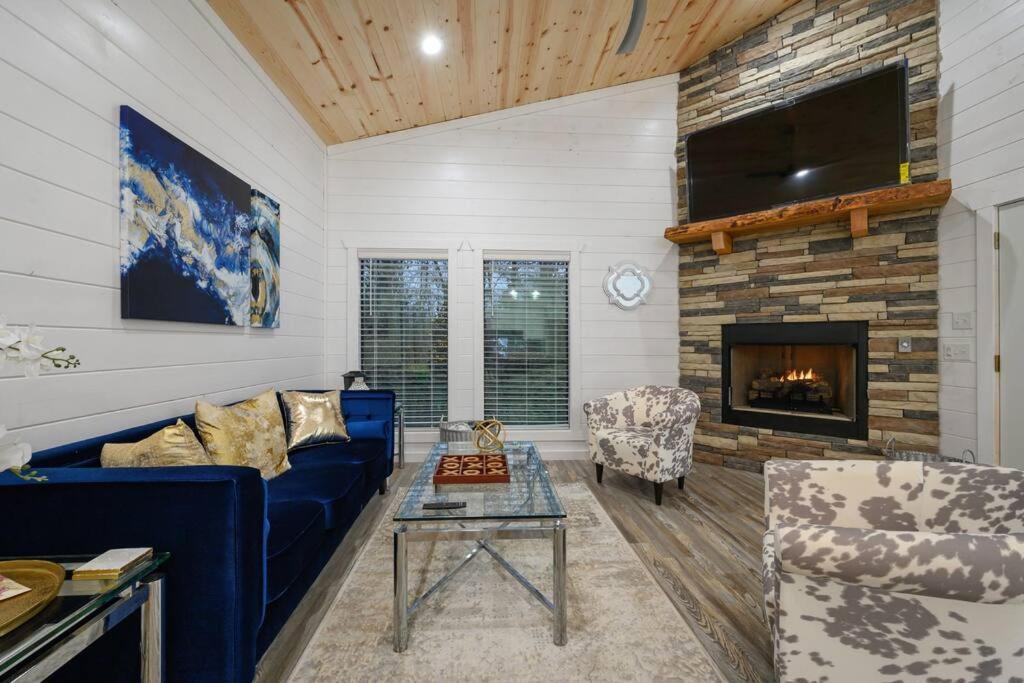 Diamond Cabin W/ Jet Shower & Secluded Back Deck! Broken Bow Eksteriør bilde