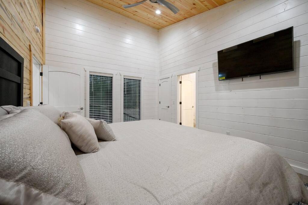 Diamond Cabin W/ Jet Shower & Secluded Back Deck! Broken Bow Eksteriør bilde
