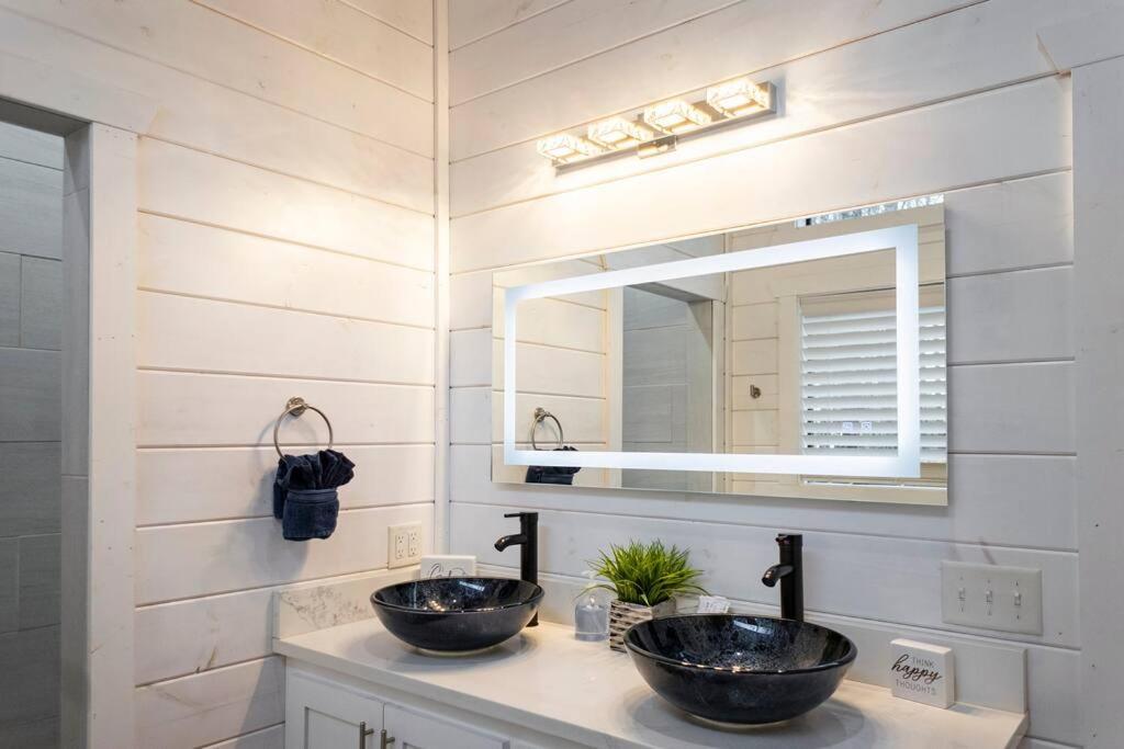 Diamond Cabin W/ Jet Shower & Secluded Back Deck! Broken Bow Eksteriør bilde