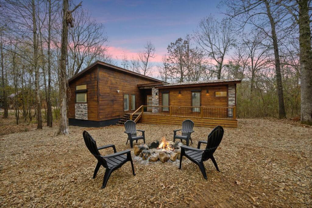 Diamond Cabin W/ Jet Shower & Secluded Back Deck! Broken Bow Eksteriør bilde
