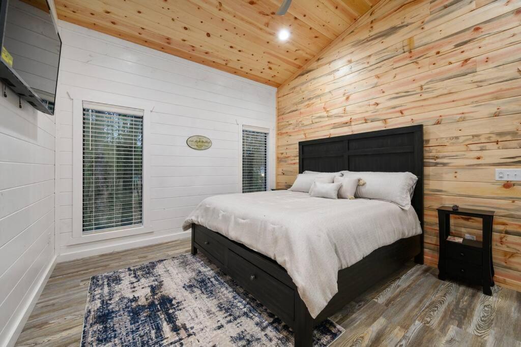 Diamond Cabin W/ Jet Shower & Secluded Back Deck! Broken Bow Eksteriør bilde